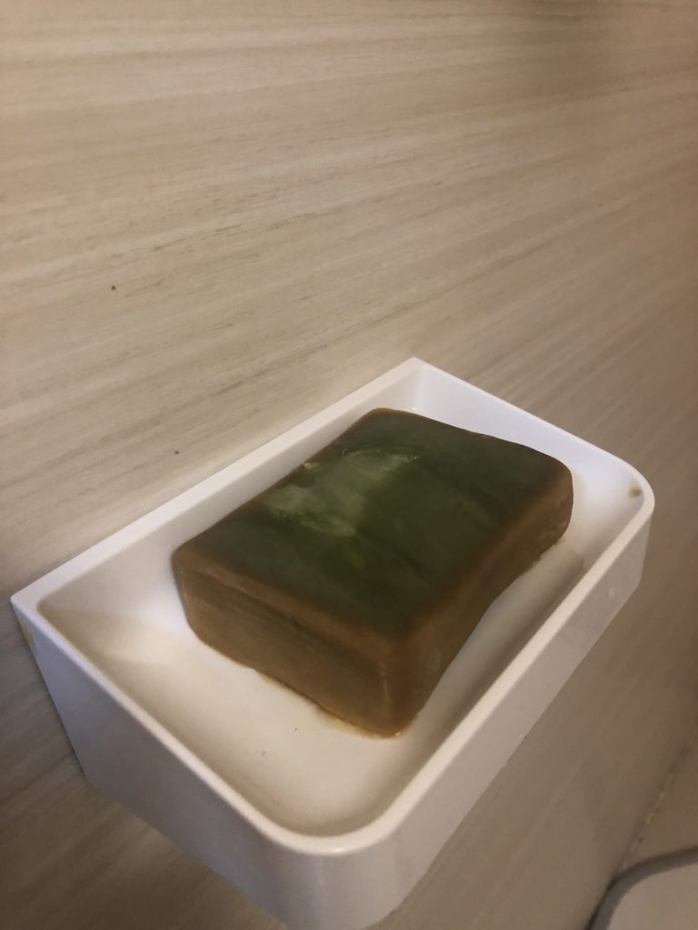 緑色に変わるアレッポ石鹸